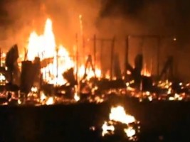 Haïti - FLASH : Un incendie détruit les logements de plus de 300 haïtiens