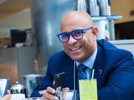 Haïti - Économie : Laurent Lamothe lauréat du Prix ABICC 2016