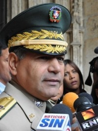 Haïti - RD : Le Ministre de la Défense déterminé à mettre fin à la migration illégale