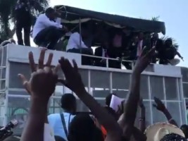 Haïti - Politique : Le PM promet 50,000 emplois temporaires d’ici la fin de l’année