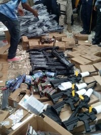 Haïti - Justice : Saisie d’armes à St-Marc, 9 inculpées, 2 en prison et 7 fugitifs