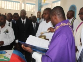 Haïti - Social : Funérailles du Maire de Cabaret, Joseph Wills Thomas