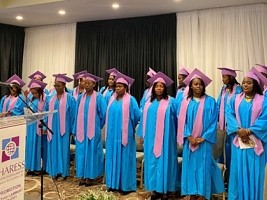 Haïti - Santé : Graduation de 17 personnels infirmiers spécialisés en maladies infectieuses