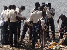 Haïti - Social : La Direction Départementale Nord de la PNH, nettoie le Cap-Haïtien