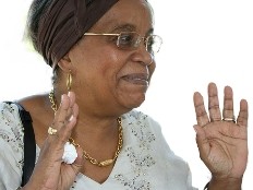Haïti - Élections : Divergences à la PLAPH, Myrlande Manigat quitte la plateforme
