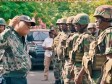 Haïti - Politique : Le P.M. visite et motive des Unités spéciales de la PNH et des militaires des FAd’H