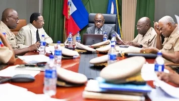 Haïti - Armée : Poursuite des travaux de modernisation du cadre réglementaire des FAd’H